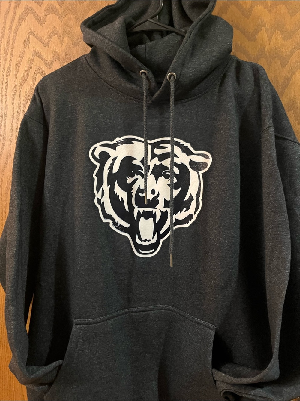 Chicago Bears Hoodie gray with white logo by Fanatics 🐻X-Large 🐻 NWOT